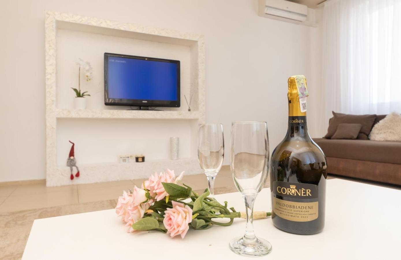 Apartment Obolon Natalka Park Kiew Exterior foto